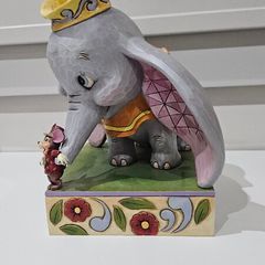 Disney traditions dumbo & timothy statue