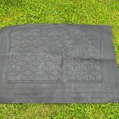 Car boot liner