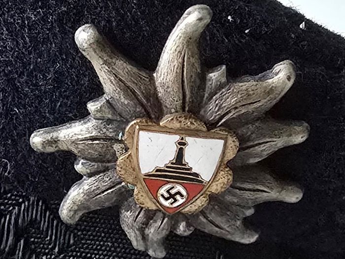 WW2 German DRKB visor hat for mountain troop veteran