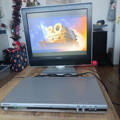 Roadstar DVD player (model DVD2200K) with karaoke function