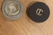 Charlotte Tilbury cream eyeshadow oyster pearl