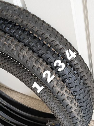 MTB tires 26 27.5 29 (new/like new)