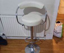 Kitchen stools