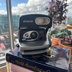 Vintage Polaroid P600