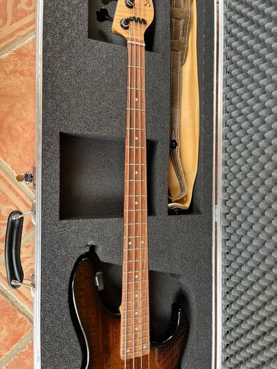 Sadowsky Customshop Masterbuilt