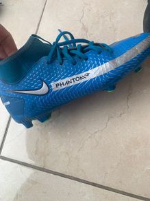 Football boots UK 4.5