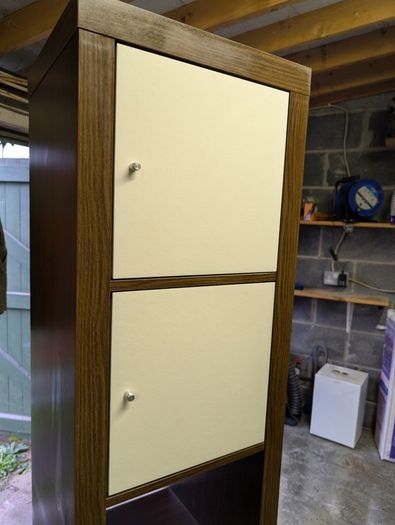 Cabinet / bookshelf