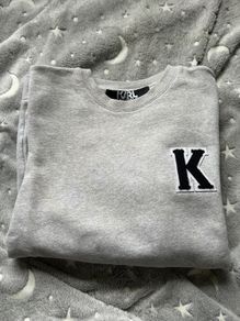 Karl Lagerfeld sweatshirt