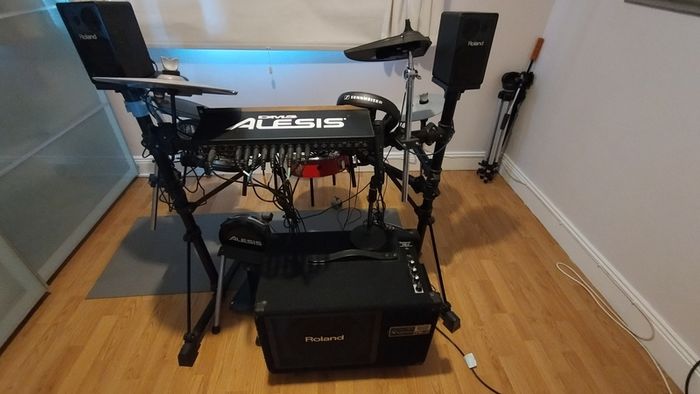 Electronic drums
