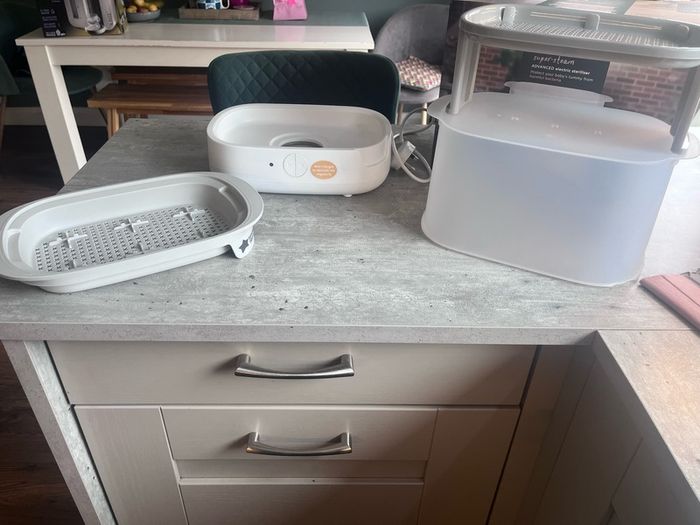 steriliser (Tommee Tippee)