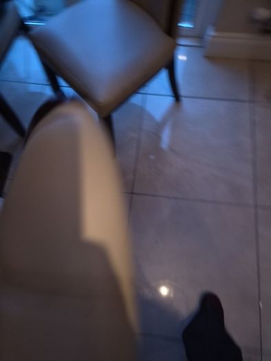 Kitchen Table & Chairs