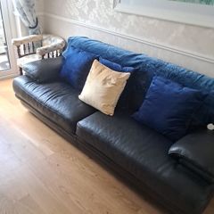 Couch,black,leatherette