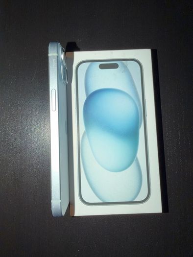 iPhone 15