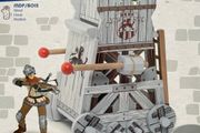 Medieval - Boys Toys - Assault Tower with lots of Figurines - WOULD BE A LOVELY CHRISTMAS GIFT