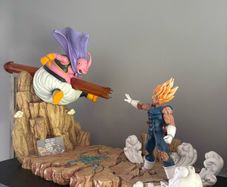Dragonball Z Vegeta vs Buu VKH resin statue