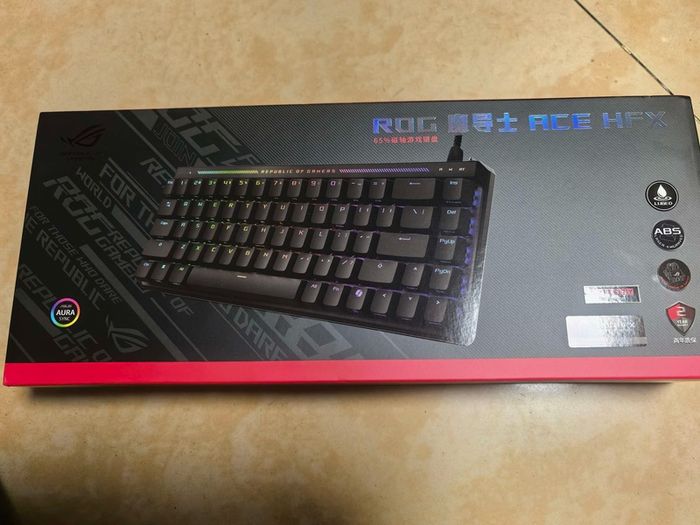 65%, ROG HFX Magnetic Switch, USB 2.0, N Key Rollover, 8000 Hz, 643g