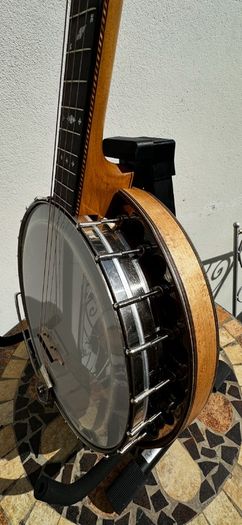 Paramount Style A tenor banjo