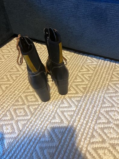 shoe