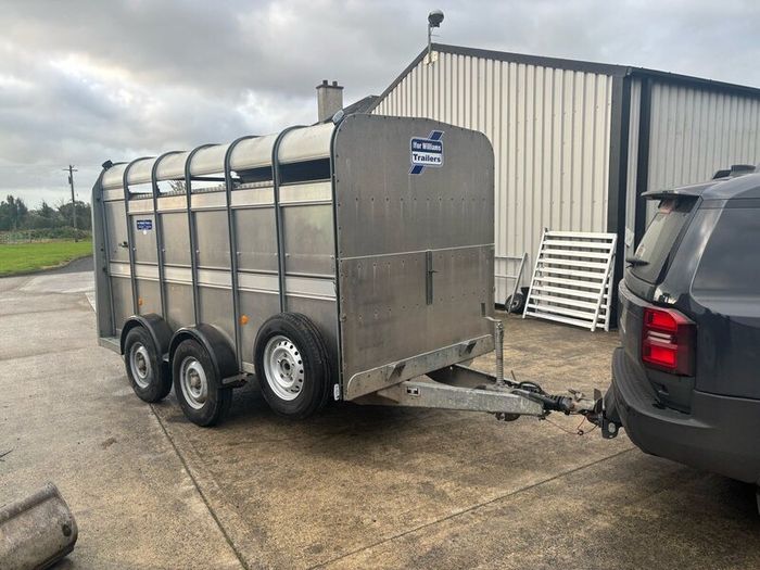 Ivor Williams 12x6 cattle trailer fold up Deck