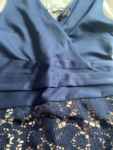 Ladies dress size 12 UK BNWT