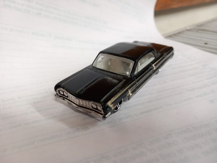 64 Impala 2003  Toy Car hot wheels corgi action gift present Collectable kids play toy collectors