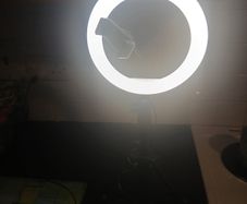 Ring light