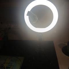 Ring light