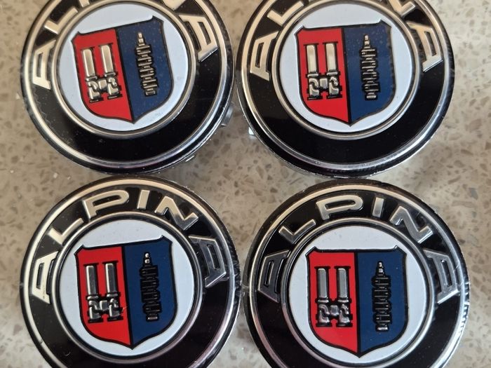 4 x Alpina Centre Caps - FREE POST