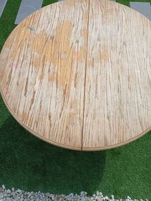 Round table