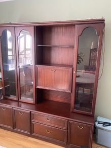 Free Dining Room unit