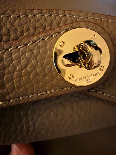 Shoulder bag Taupe Colour