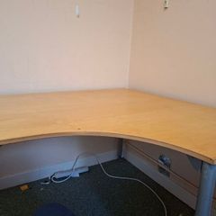 Free Desk