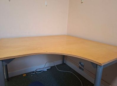 Free Desk