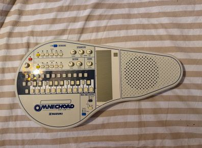 Suzuki Omnichord Om-108