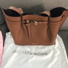 Large Michael Kors bag