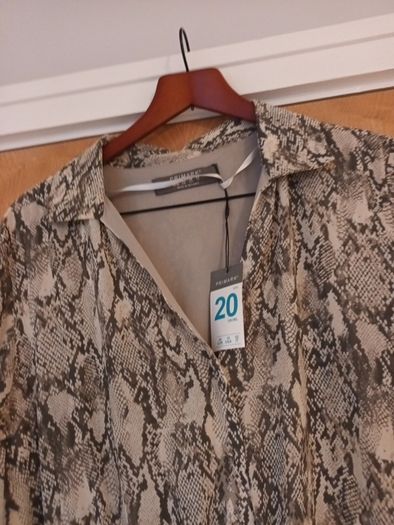Primark  Dress.   S.20.  B.N.W.T.