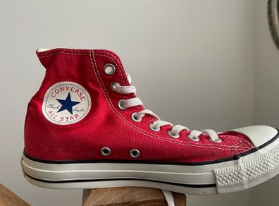 Converse All Stars Size 7 UK