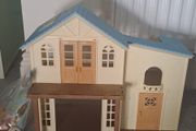 Doll house