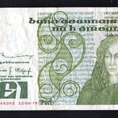1979 Ireland IR1 Queen Medb (Maeve) Banknote Series B. Note issued 15/06/1979. Serial number AAB844395