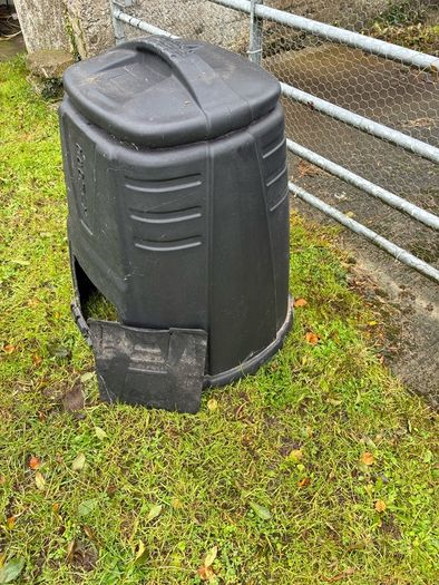 compost bin