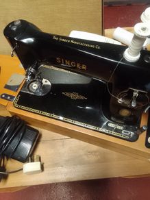 Singer Sewing Machine