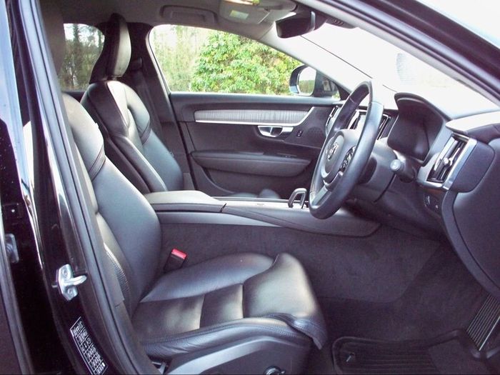 Volvo V90 2.0 B5D Cross Country 5dr AWD Auto