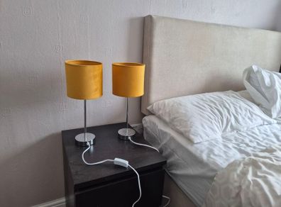 Bedside table lamps