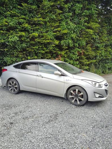 Breaking Hyundai i40 2012 1.7diesel