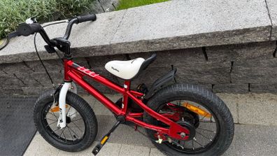 Kids 14 inch bike