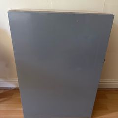 Storage cabinet