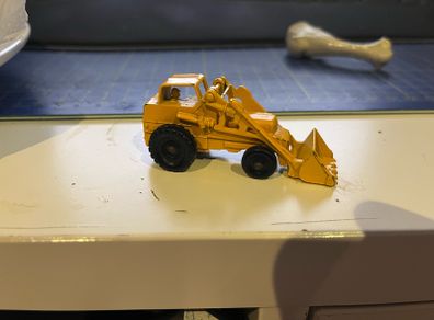 Matchbox Lesney No. 24 Weatherhill Hydraulic Excavator Front End Loader