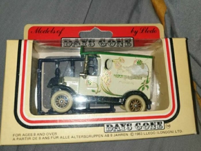 27 Day Gone Buy Die.cast Models