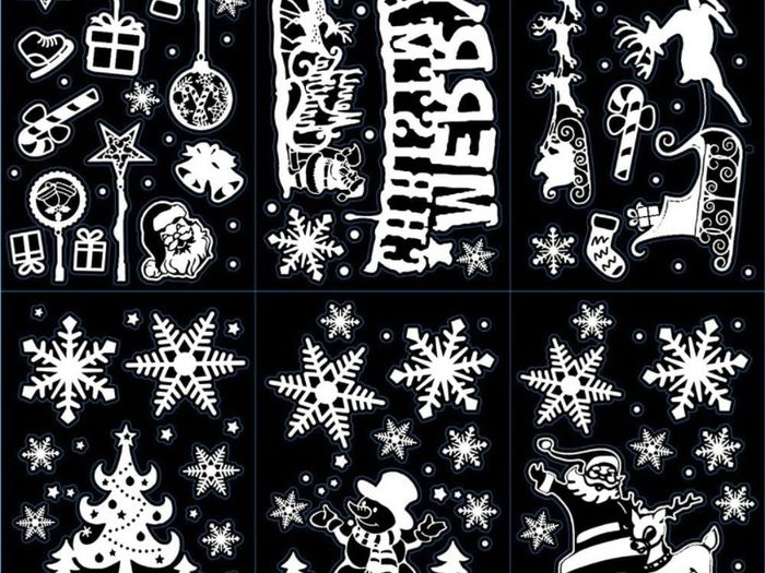 104 Static Snow Flakes Stickers Merry Christmas Snowflakes Window Clings for Xmas Window Display - Static PVC Stickers (FREE POSTAGE)