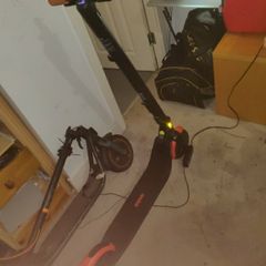 Segway Ninebot KickScooter ES1L - Excellent Condition